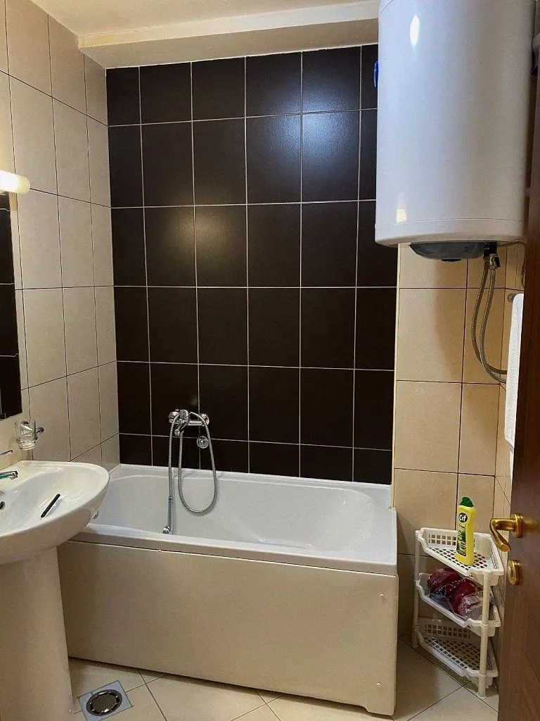 Izdavanje, trosoban stan, 110m², City Kvart, Podgorica