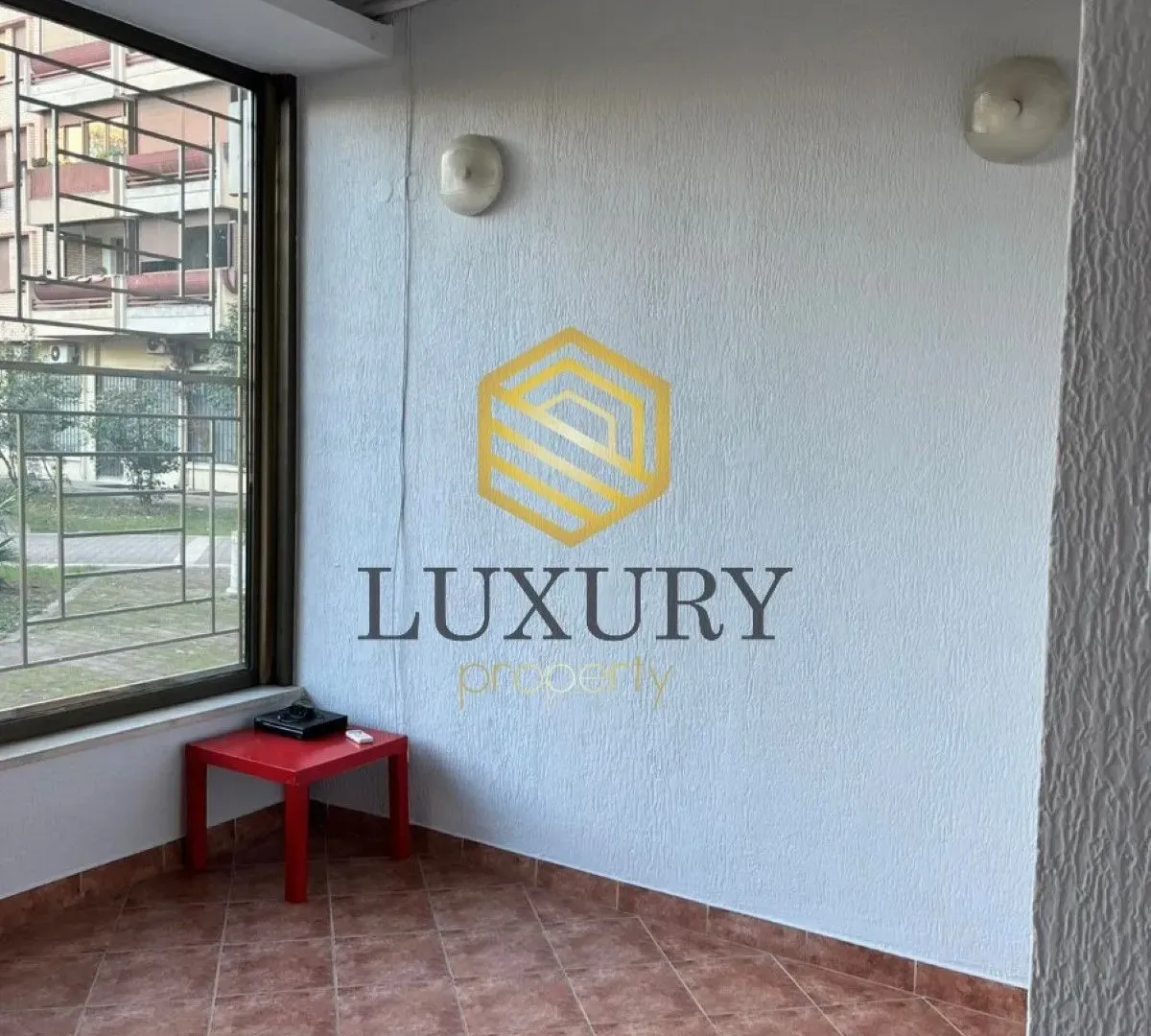 Rent, office space, 17m², Pejton, Podgorica