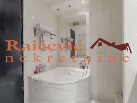 Sale, four bedroom apartment, 167m², Novi Beograd Sve Podlokacije, Beograd - image 15