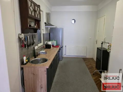 Rent, one bedroom apartment, 32m², Centar, Novi Sad - image 8