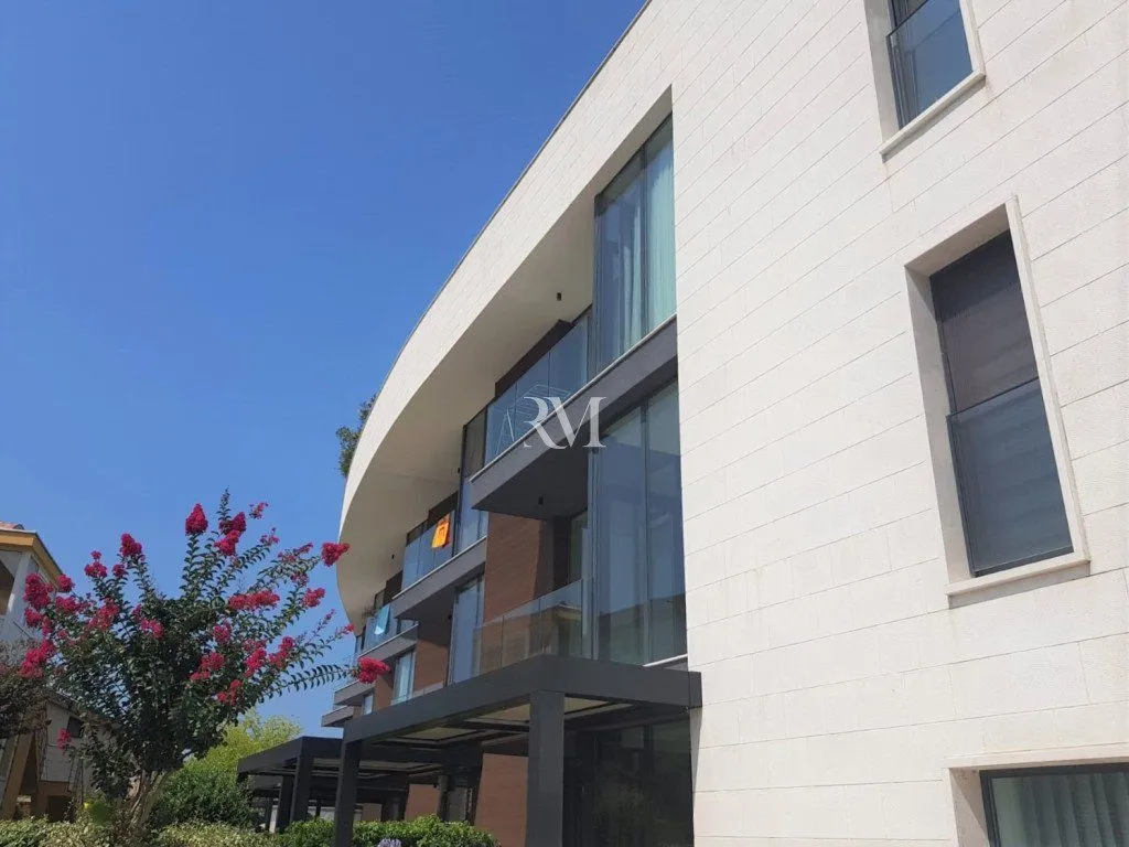 Prodaja, jednosoban stan, 51m², Donja Lastva, Tivat