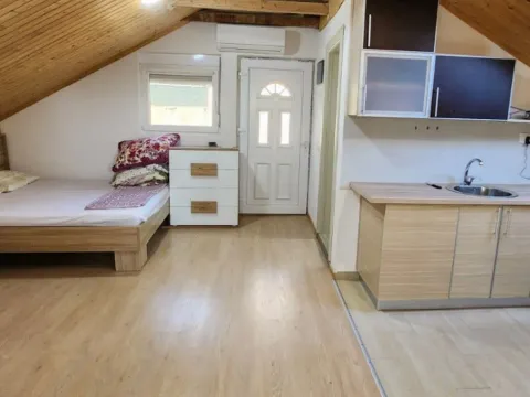 Prodaja, kuća, 80m², Zeleni Pojas, Bar - image 12