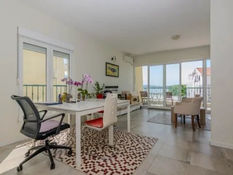 Sale, one bedroom apartment, 73m², Bijela, Herceg Novi - image 9