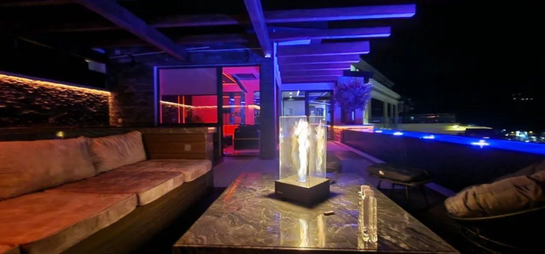 Prodaja, trosoban stan, 272m², Ivanovići, Budva