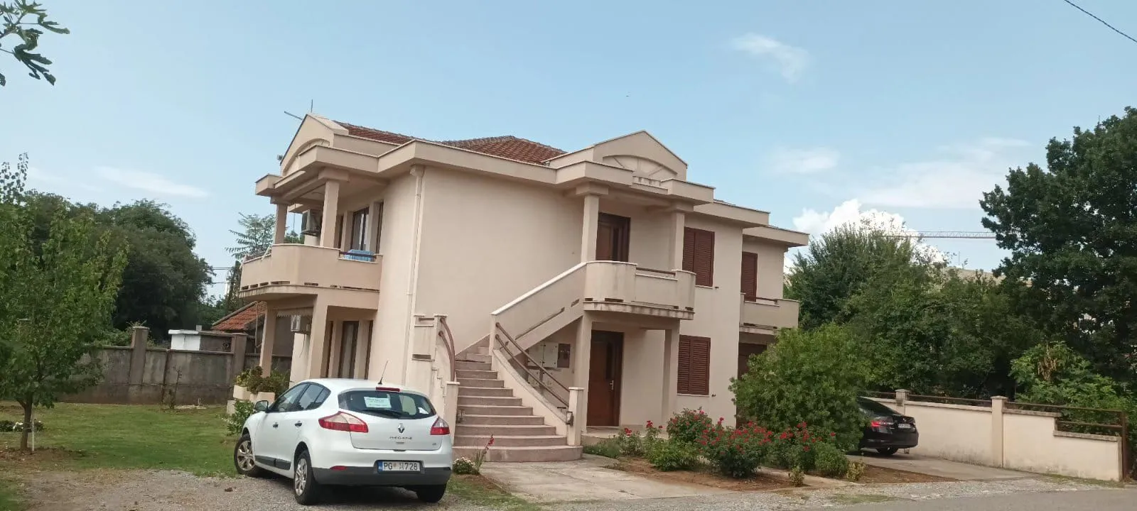 Rent, house, 80m², Zagorič, Podgorica