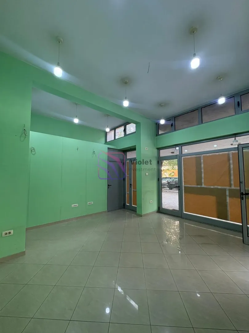 Rent, office space, 25m², Drač, Podgorica