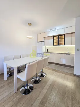 Rent, two bedroom apartment, 70m², City Kvart, Podgorica - image 12