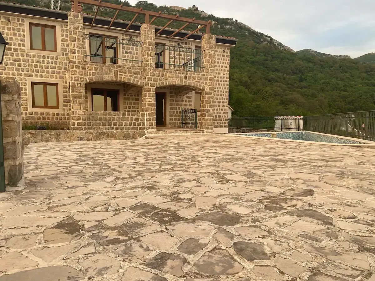 Sale, house, 466m², Petrovac, Budva