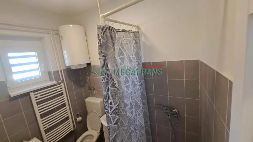 Izdavanje, stan, 26m², Centar, Novi Sad