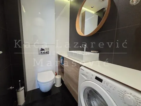 Rent, two bedroom apartment, 57m², Savski Venac, Beograd - image 12