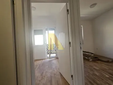 Izdavanje, trosoban stan, 72m², Podbara, Novi Sad Sve Podlokacije - image 9