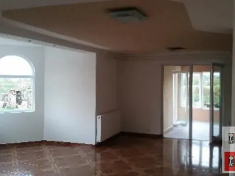 Izdavanje, kuća, 400m², Trandžament, Petrovaradin - image 6