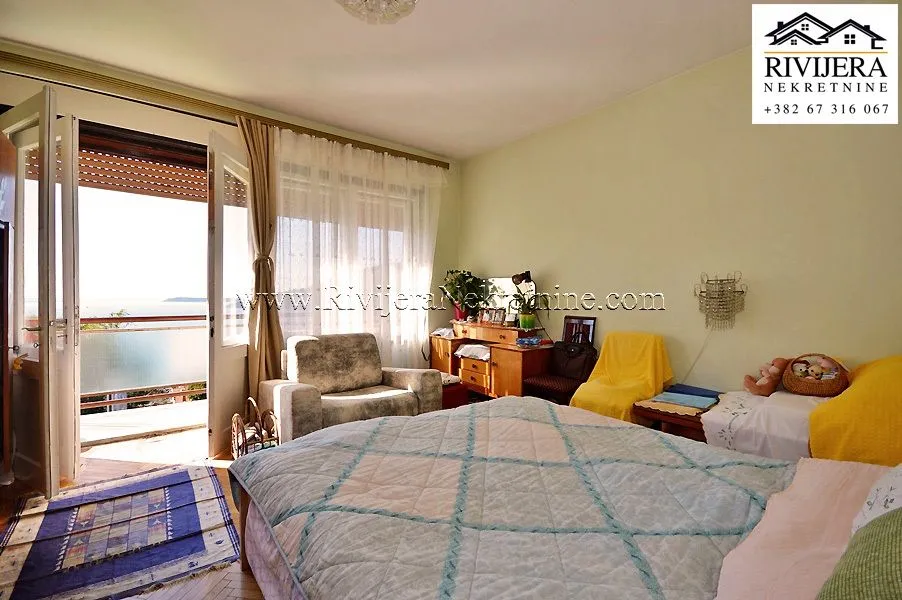 Prodaja, dvosoban stan, 75m², Centar, Herceg Novi