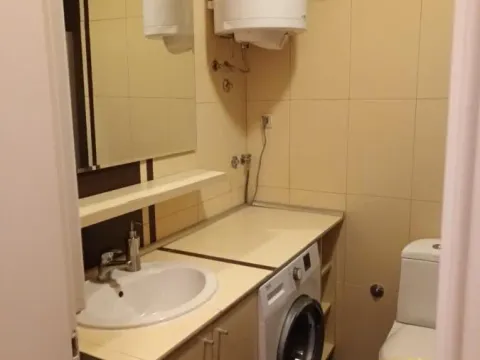 Izdavanje, dvosoban stan, 52m², Vračar Sve Podlokacije, Beograd - image 14