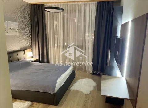 Rent, two bedroom apartment, 56m², Savski Venac, Beograd - image 14