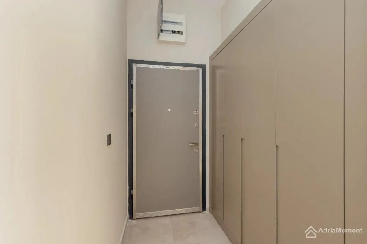 Prodaja, jednosoban stan, 70m², Topla, Herceg Novi
