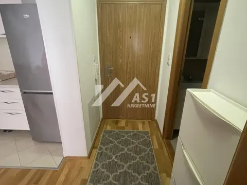 Izdavanje, jednosoban stan, 40m², Podbara, Novi Sad Sve Podlokacije - image 7