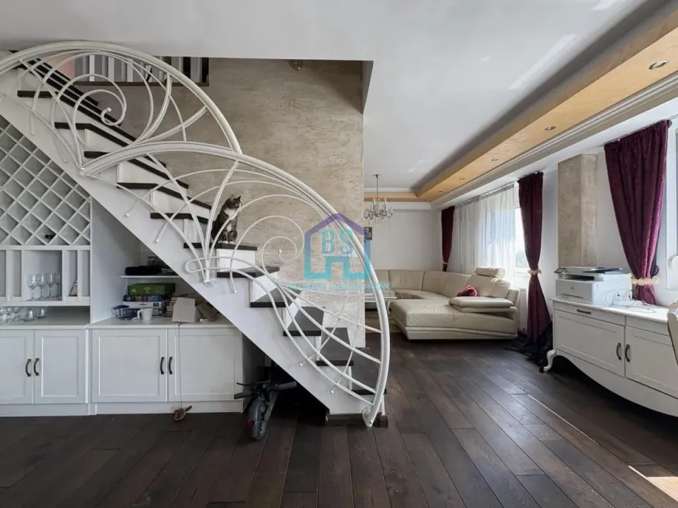 Prodaja, stan, 132m², Novo naselje, Novi Sad