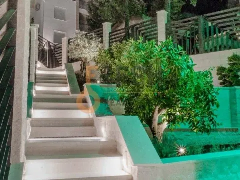 Sale, house, 285m², Budva, Crna Gora - image 10