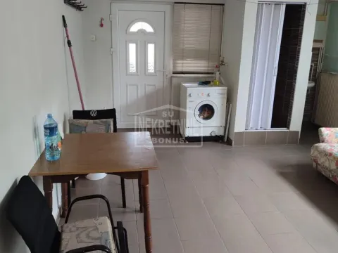 Prodaja, kuća, 274m², Peščara, Subotica - image 6