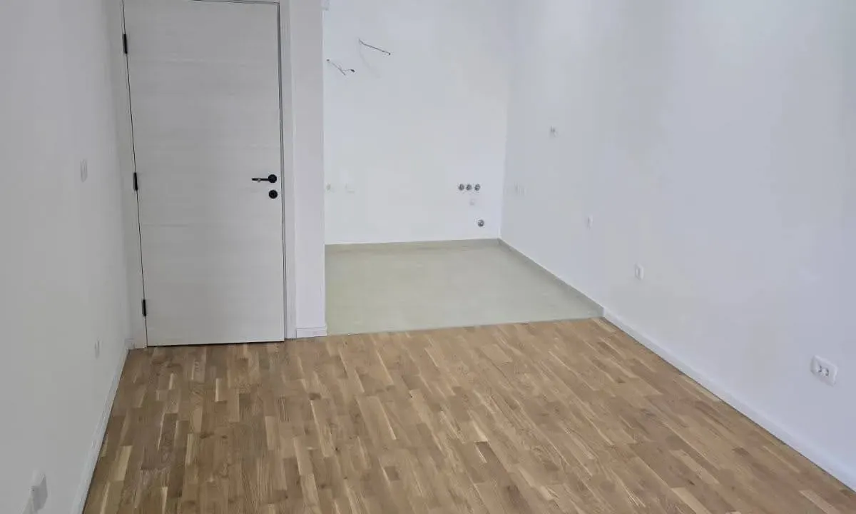 Prodaja, jednosoban stan, 43m², Stari Aerodrom, Podgorica