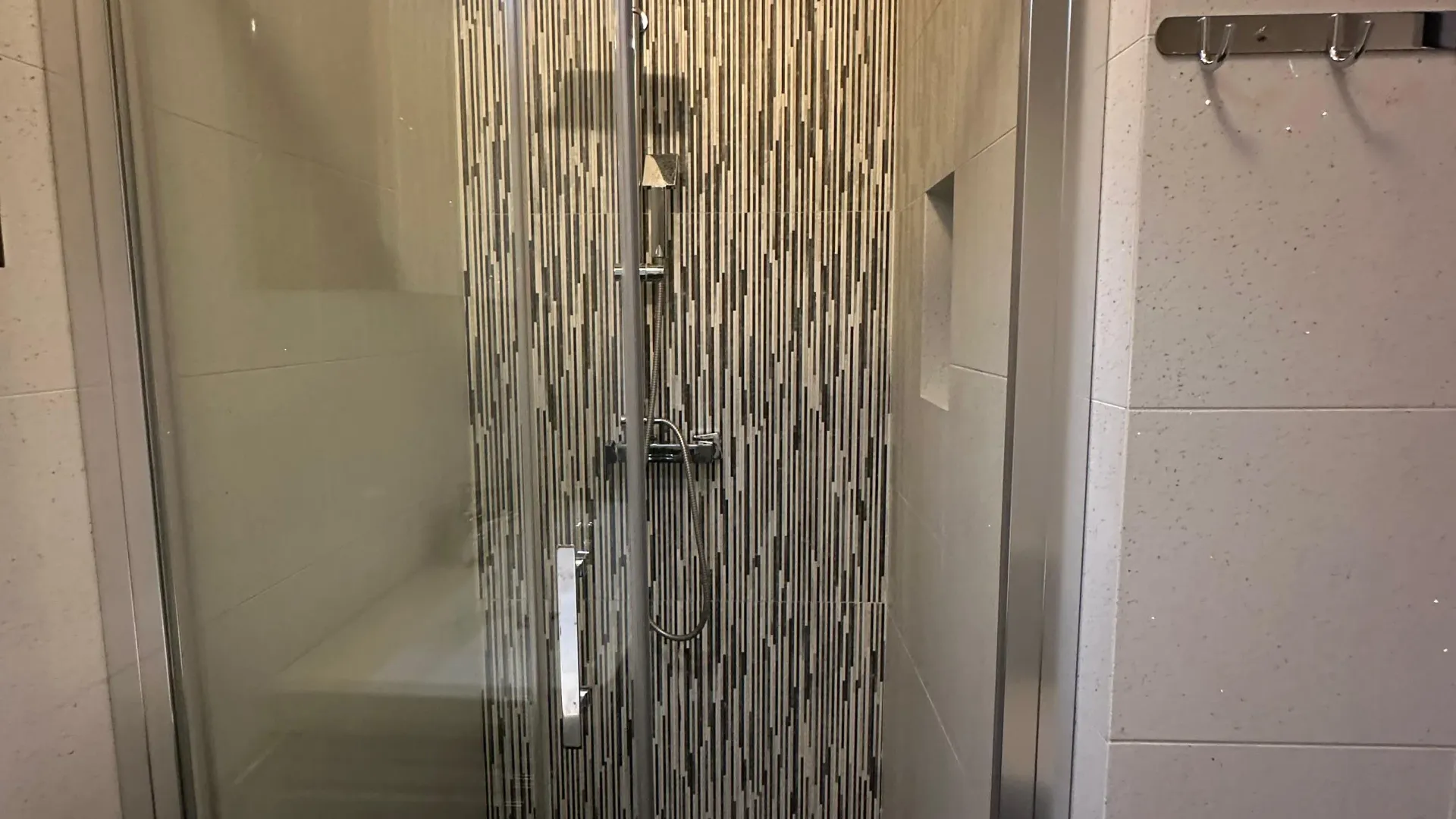 Rent, two bedroom apartment, 85m², Centar, Tivat