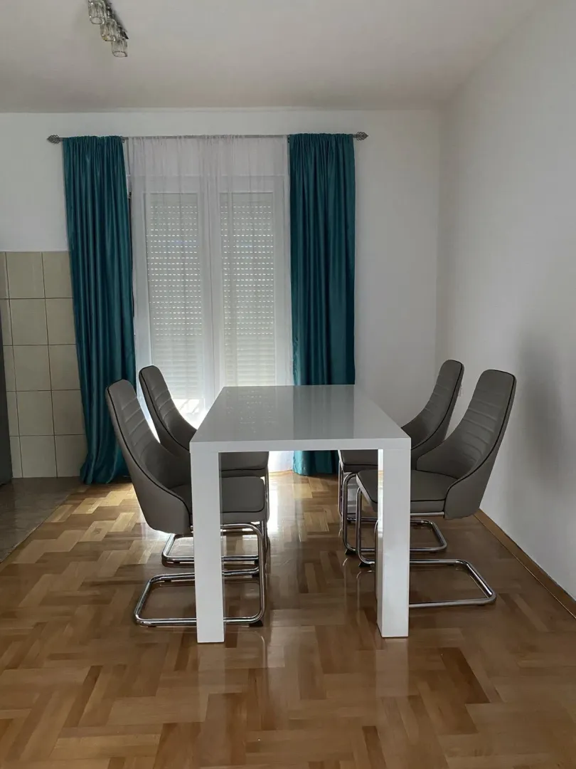 Rent, three bedroom apartment, 110m², Gornja Gorica, Podgorica