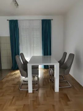 Rent, three bedroom apartment, 110m², Gornja Gorica, Podgorica - image 2