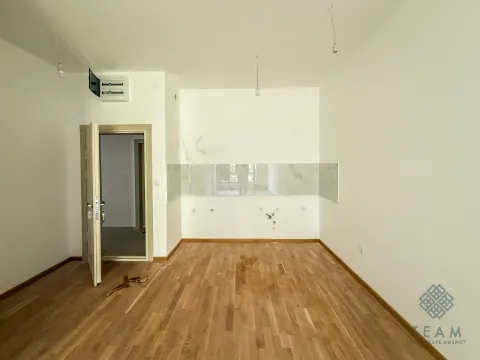 Prodaja, jednosoban stan, 42m², Donja Gorica, Podgorica - image 4