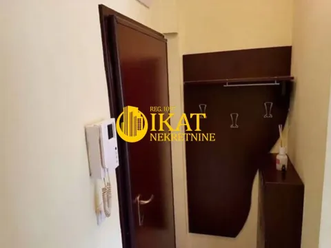 Prodaja, jednosoban stan, 32m², Lipov Lad, Zvezdara Sve Podlokacije - image 5