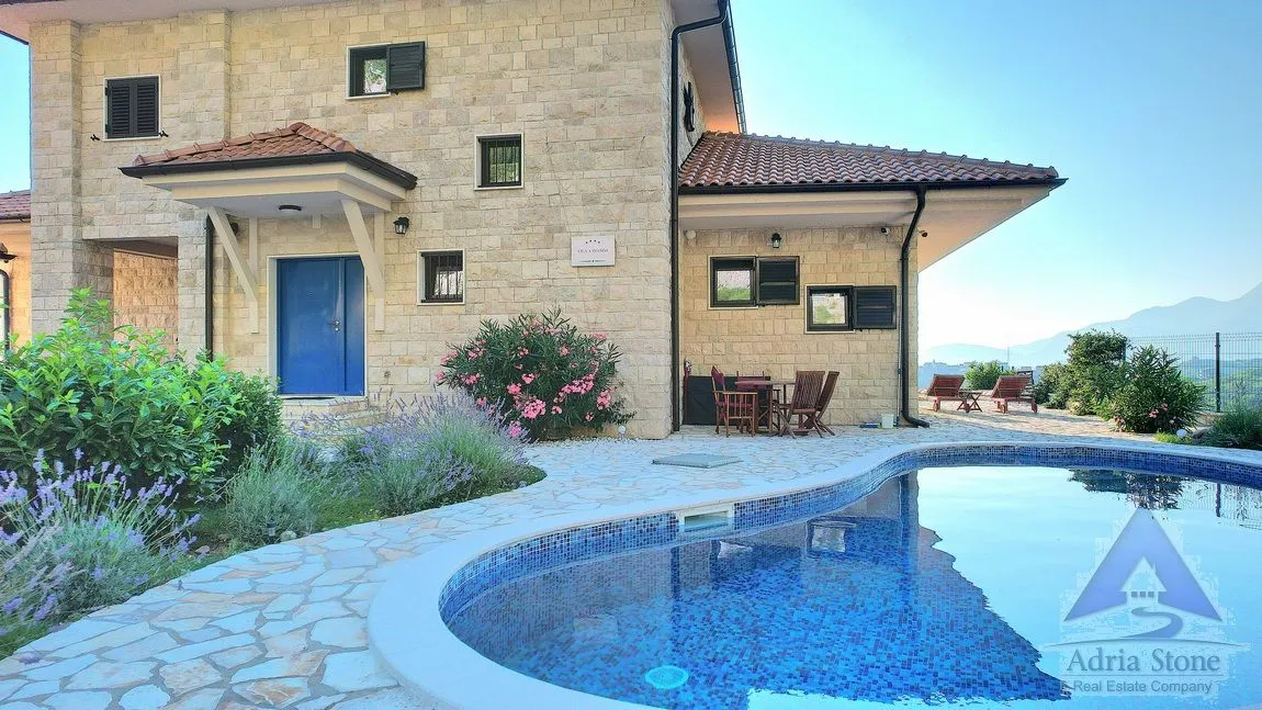 Sale, house, 183m², Tudorovići, Budva