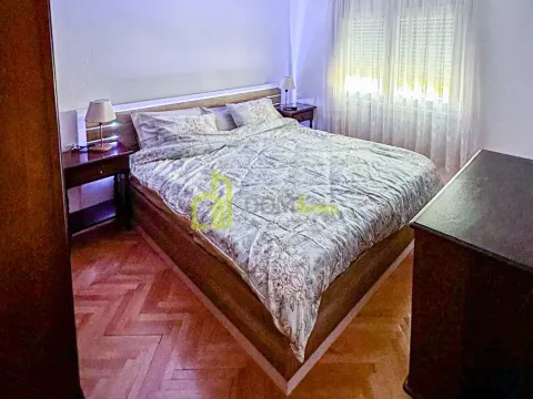 Izdavanje, dvosoban stan, 70m², Murtovina, Podgorica - image 9