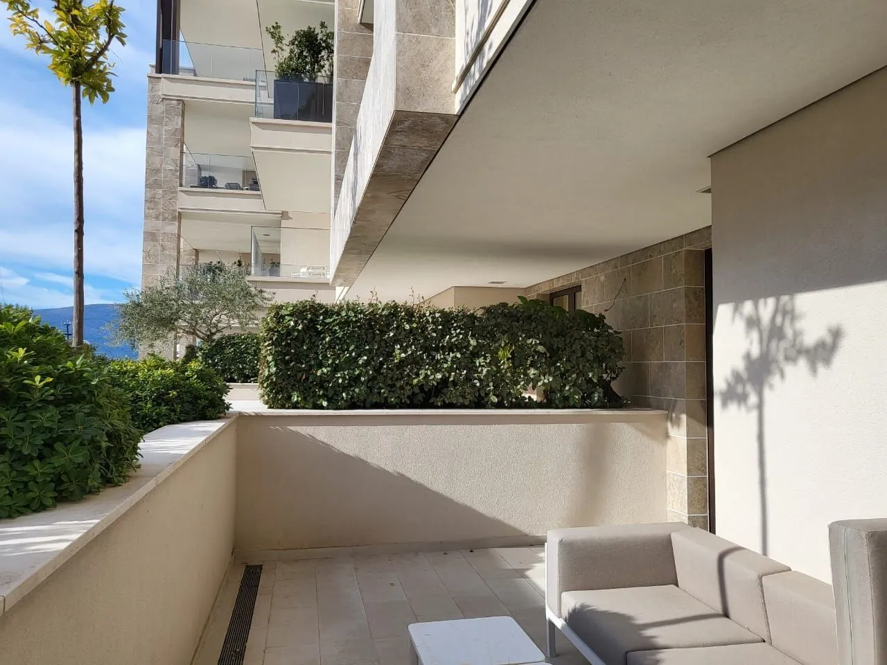 Prodaja, jednosoban stan, 88m², Tivat, Crna Gora