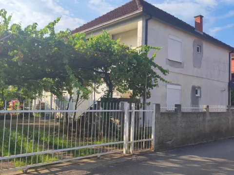 Sale, house, 107m², Podgorica, Crna Gora - image 2