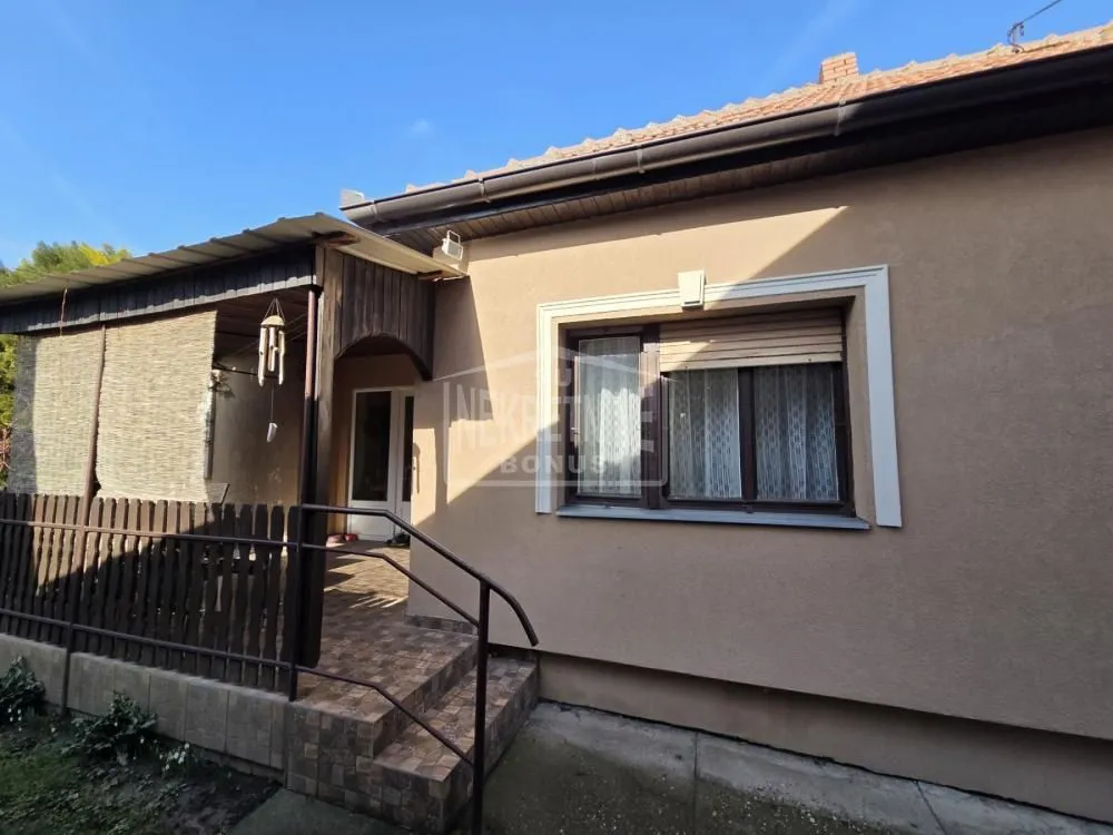 Prodaja, kuća, 136m², Novo Selo, Subotica