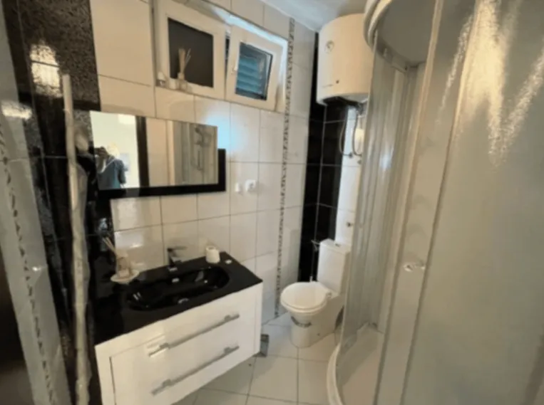 Daily-rent, house, 140m², Petrovac, Budva