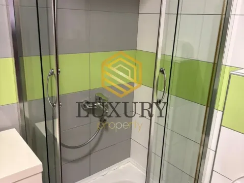 Izdavanje, jednosoban stan, 50m², City Kvart, Podgorica - image 9