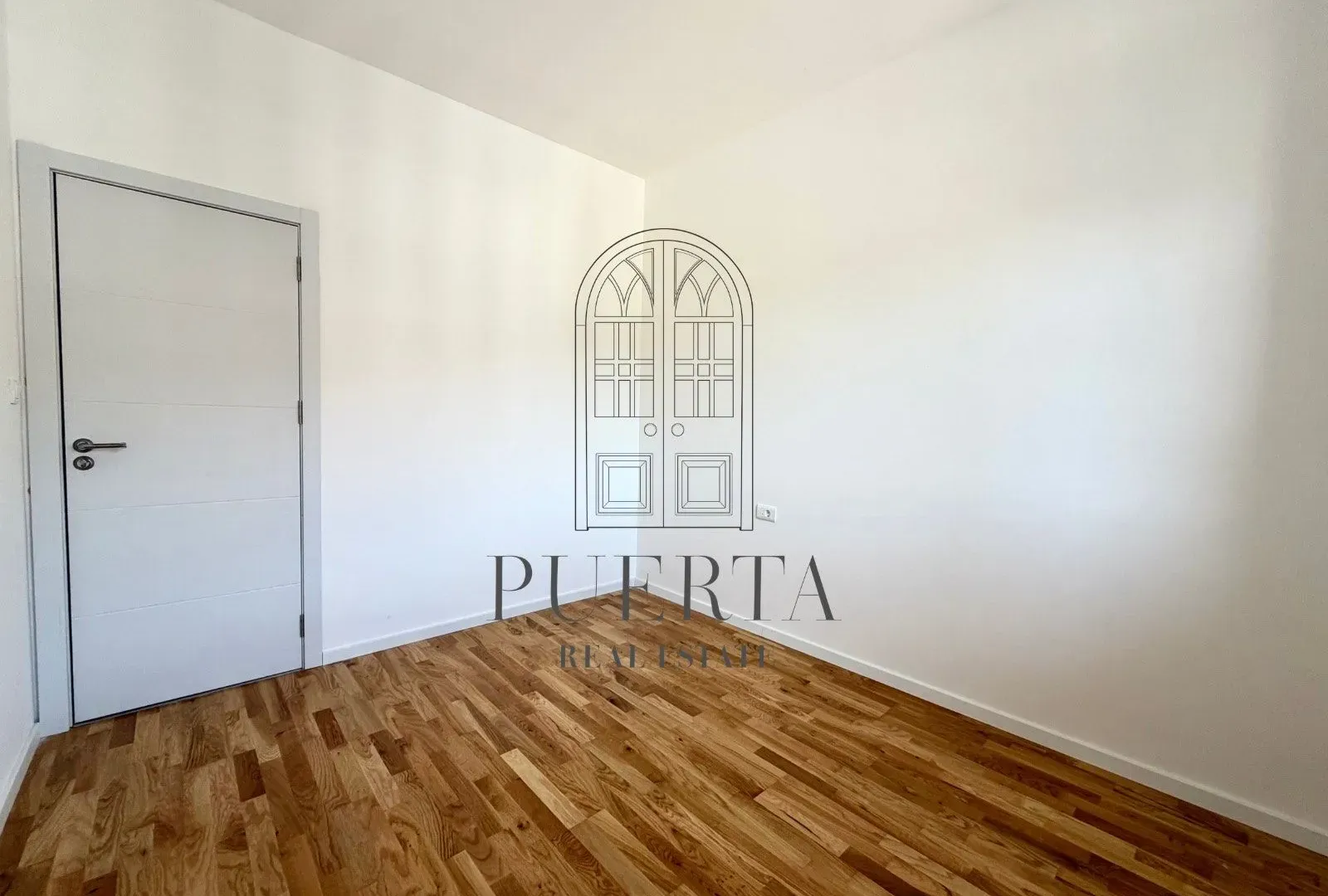 Prodaja, jednosoban stan, 45m², Tološi, Podgorica