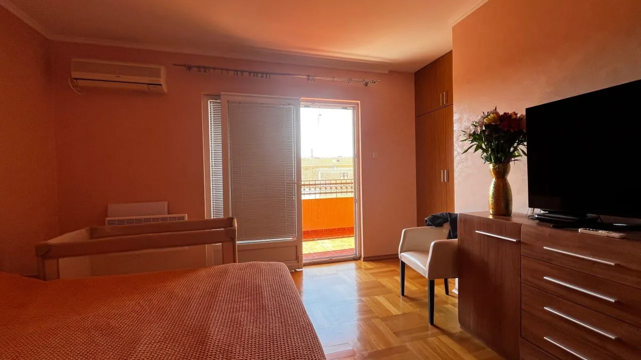Prodaja, dvosoban stan, 102m², Petrovac, Budva