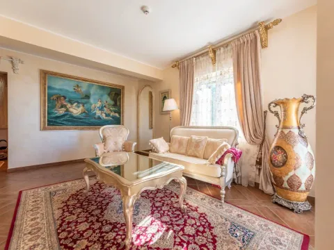 Prodaja, kuća, 485m², Sveti Stefan, Budva - image 13