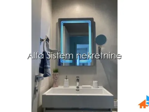 Rent, two bedroom apartment, 63m², Savski Venac, Beograd - image 15