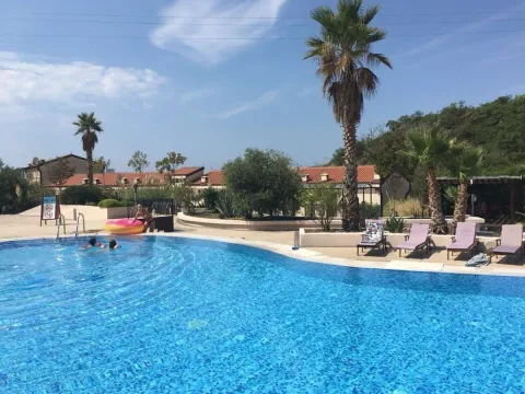 Sale, one bedroom apartment, 47m², Pržno, Budva - image 1