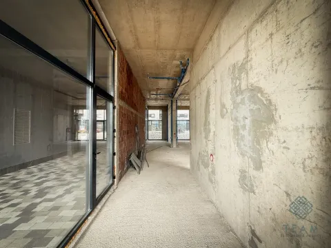 Izdavanje, poslovni prostor, 152m², Stari Aerodrom, Podgorica - image 5