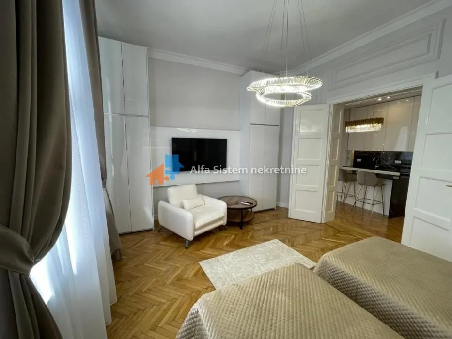 Izdavanje, trosoban stan, 107m², Tašmajdan, Palilula Sve Podlokacije
