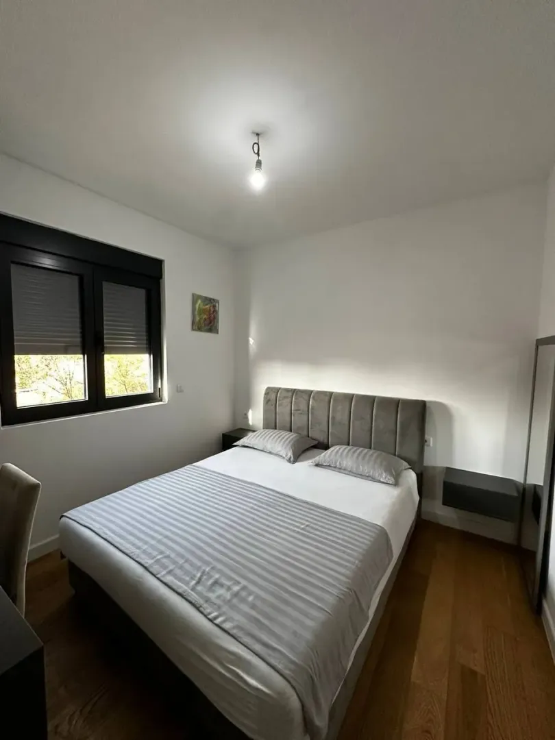 Rent, one bedroom apartment, 46m², Bečići, Budva