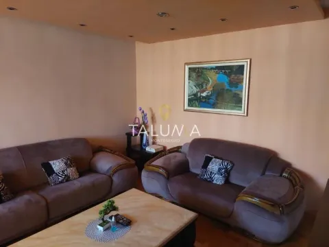 Izdavanje, jednosoban stan, 63m², Blok 6, Podgorica