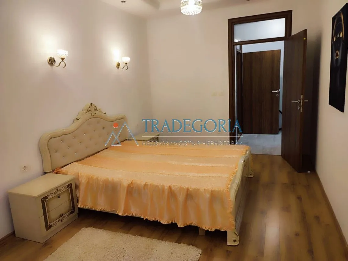 Prodaja, dvosoban stan, 102m², Dobra Voda, Bar
