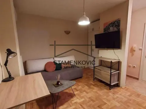 Prodaja, stan, 26m², Bulevar Evrope, Novi Sad Sve Podlokacije - image 5