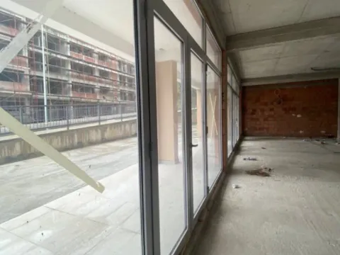 Izdavanje, poslovni prostor, 90m², Ljubović, Podgorica - image 6