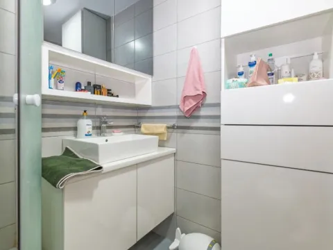 Prodaja, jednosoban stan, 48m², Tuški Put, Podgorica - image 9